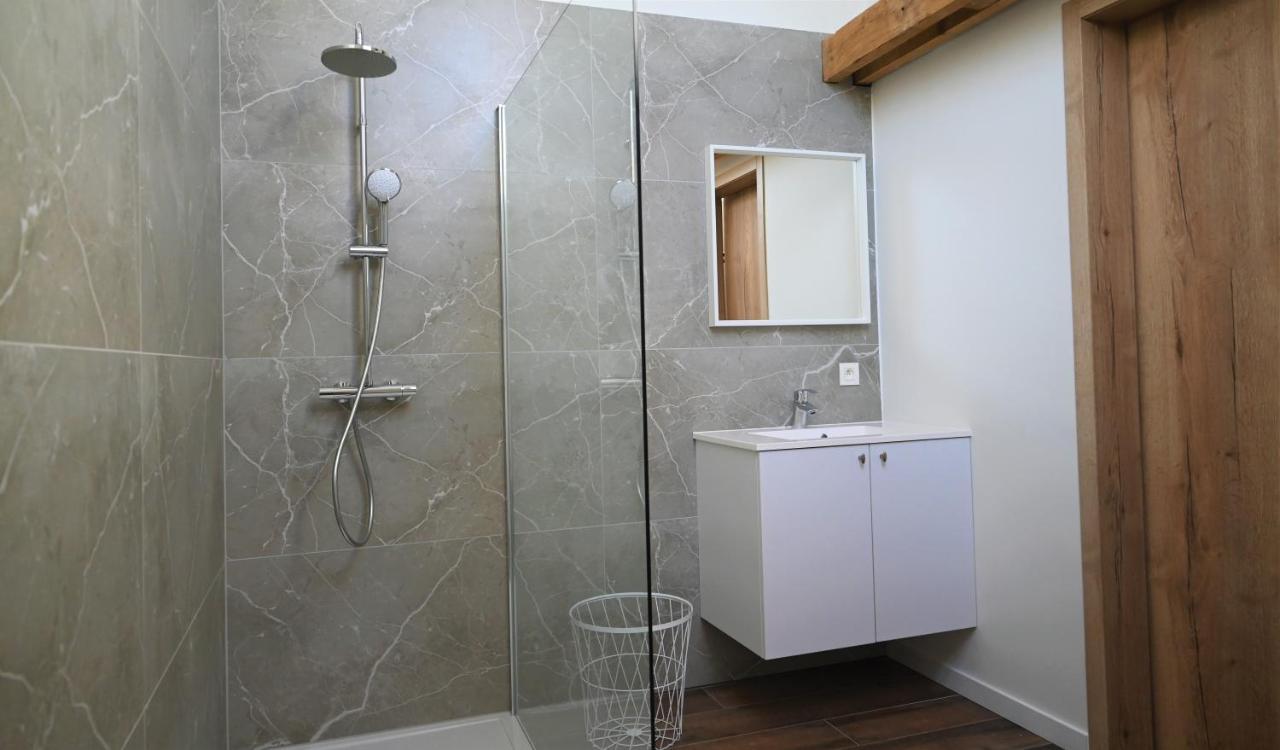 De Sint-antoniushoeve Holiday home *